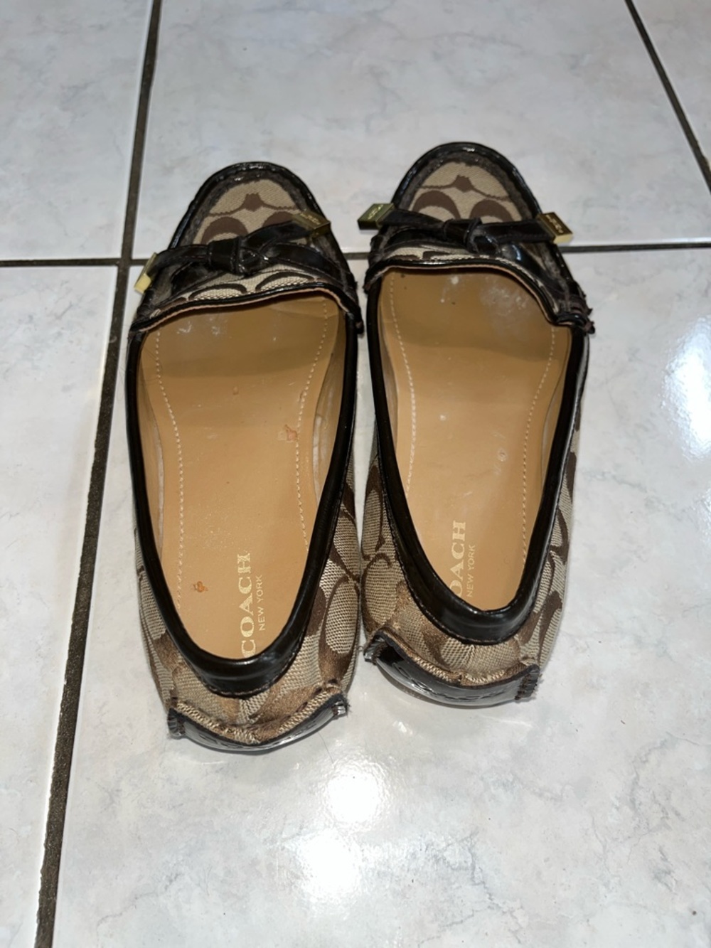 NWOT COACH FRIDA SIGNATURE JACQUARD TAN AND BROWN LEATHER SIZE 7.5 - Picture 4 of 10